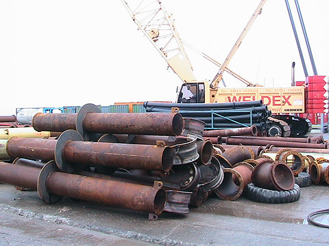 Re-floatation equipment waits at Portland