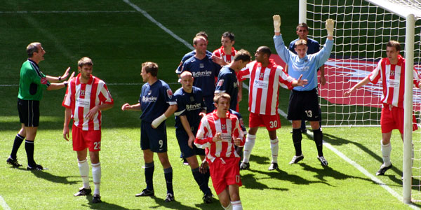 Lincoln v Southend, Millennium Stadium, Cardiff