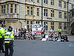 demo